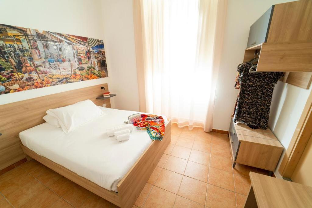 Budget Single Room